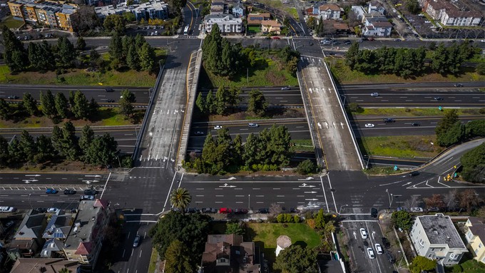 Image caption: Caltrans has received $680,000 in federal funding to explore alternatives for reconnecting communities along the I-980 in Oakland.