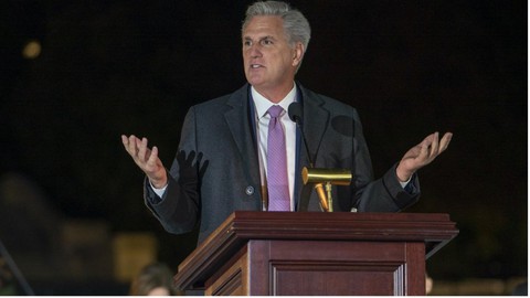 Image caption: Kevin McCarthy, the Bakersfield Republican whose fall from power was even more rapid than his rise, gave a farewell speech on Dec. 14.