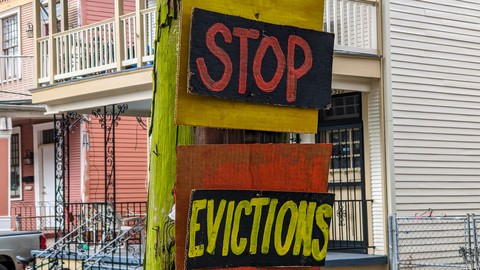 Image caption: Only one city in California guarantees tenants access to a lawyer when they face eviction.