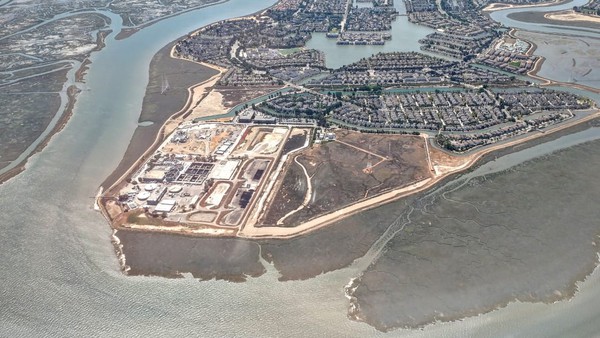 Municipal bonds built the Redwood Shores water treatment plant in Redwood City, California.