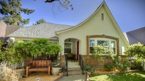 Image caption: The Curtis Park neighborhood's unique styles will be on display  during the 35th annual Curtis Park Home & Garden Tour on Saturday, April 26.