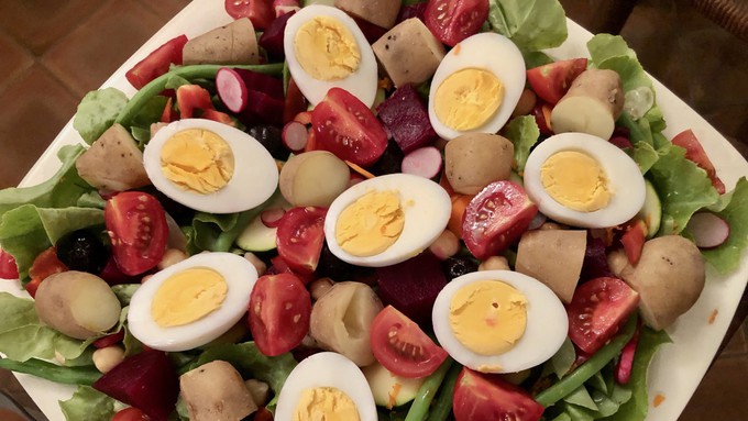 This colorful, flavorful Provençal salad combines vegetables from late summer harvests with the first potatoes and radishes of fall. Eggs boost the protein content.