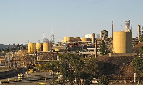 Image caption: Valero Oil Refinery in Benicia