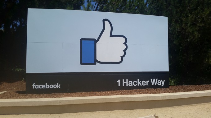 Image caption: Some of California's largest tech forms, such as Facebook, would be hit hard by a new Texas law.