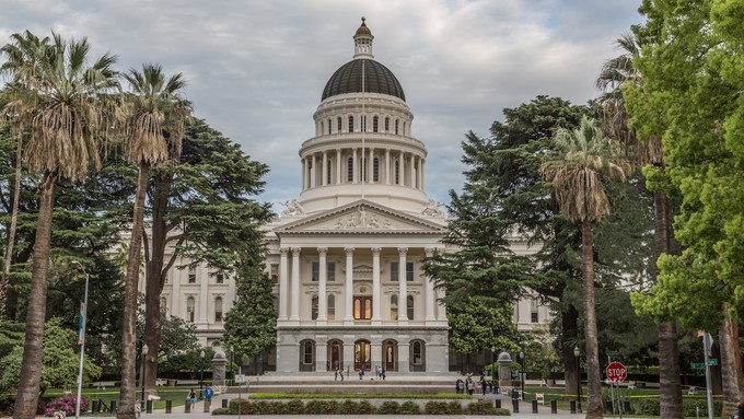 Image caption: California's State Capitol, seat of a government with a colorful history, to say the least.
