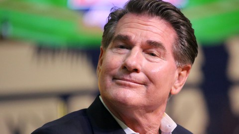 Image caption: Former Los Angeles Dodgers great Steve Garvey could become California' first Republican Senator elected since 1988.