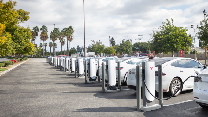 Image caption: Tesla Supercharger pump station at the Westminster Mall parking lot in Westminster, CA..