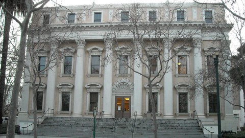 Image caption: The Santa Clara County courthouse.