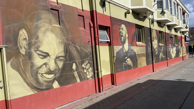 Image caption: The Jazz Alley mural in downtown Santa Cruz.