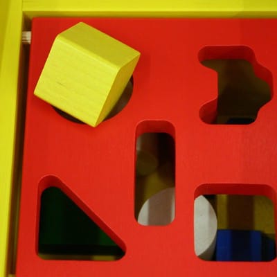 7558-square-peg.jpg