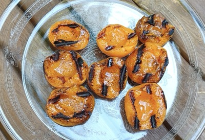 Grilled apricot halves