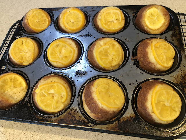 Lemond slice muffins in tin