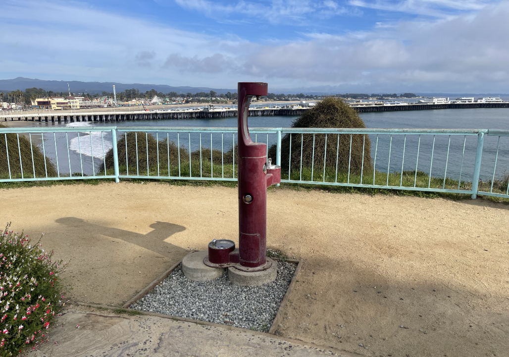 A drinking fountain